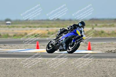 media/Apr-18-2025-TrackDaz (Fri) [[45f5874c44]]/B Group/Session 2 (Turn 7)/